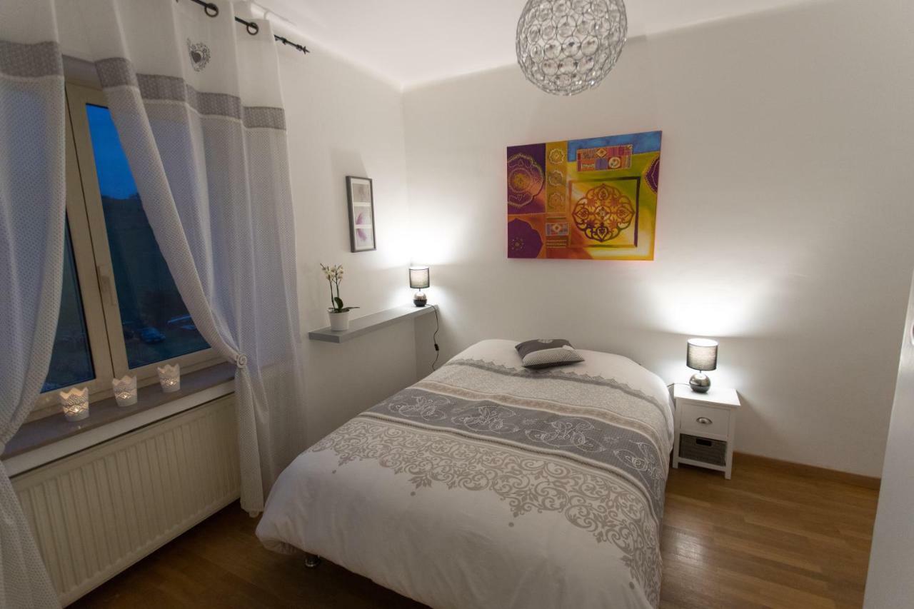 Le Domaine Des Pres Otel Lachambre Dış mekan fotoğraf
